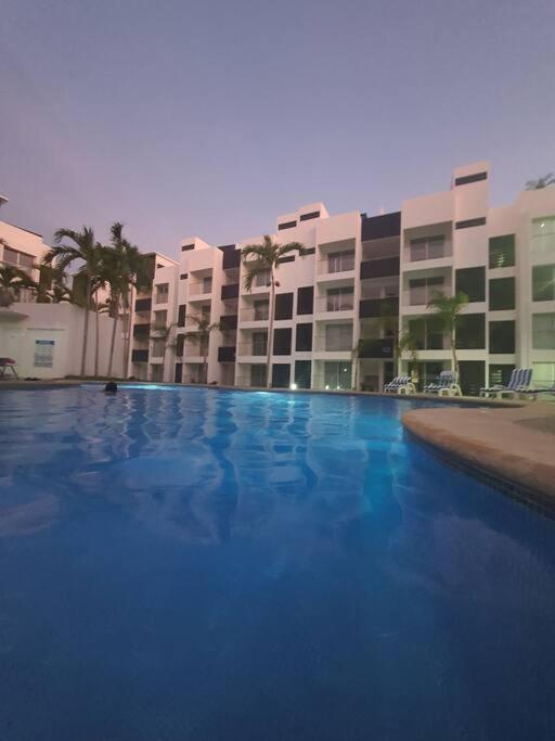 Apartament Departamento De Lujo En Manzanillo, Planta Baja Frente A La Alberca Zewnętrze zdjęcie